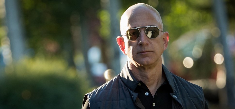 Jeff-Bezos_crimeshop
